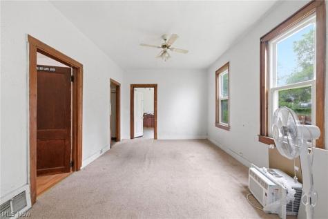 3524 Walton Avenue Cleveland OH 44113