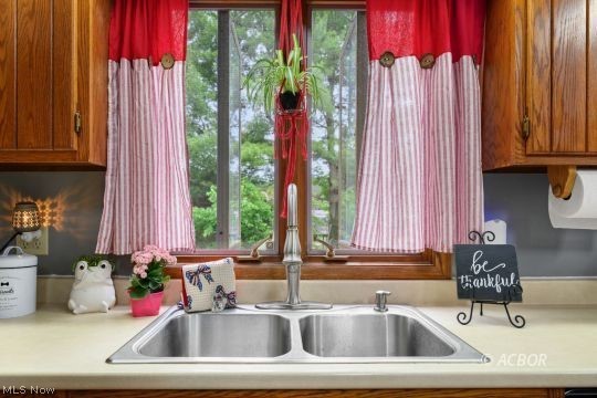172 N Mulberry Street Logan OH 43138