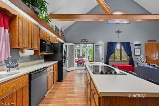 172 N Mulberry Street Logan OH 43138