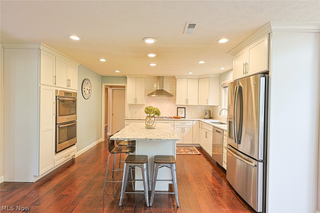32255 Creekside Drive Pepper Pike OH 44124