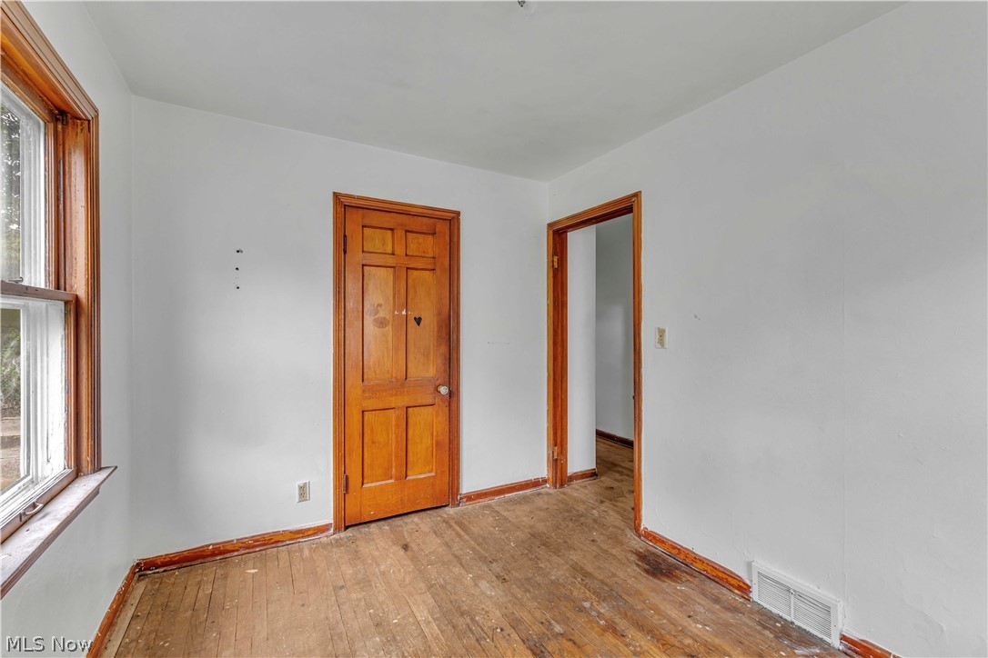 15521 N Lotus Drive Cleveland OH 44128