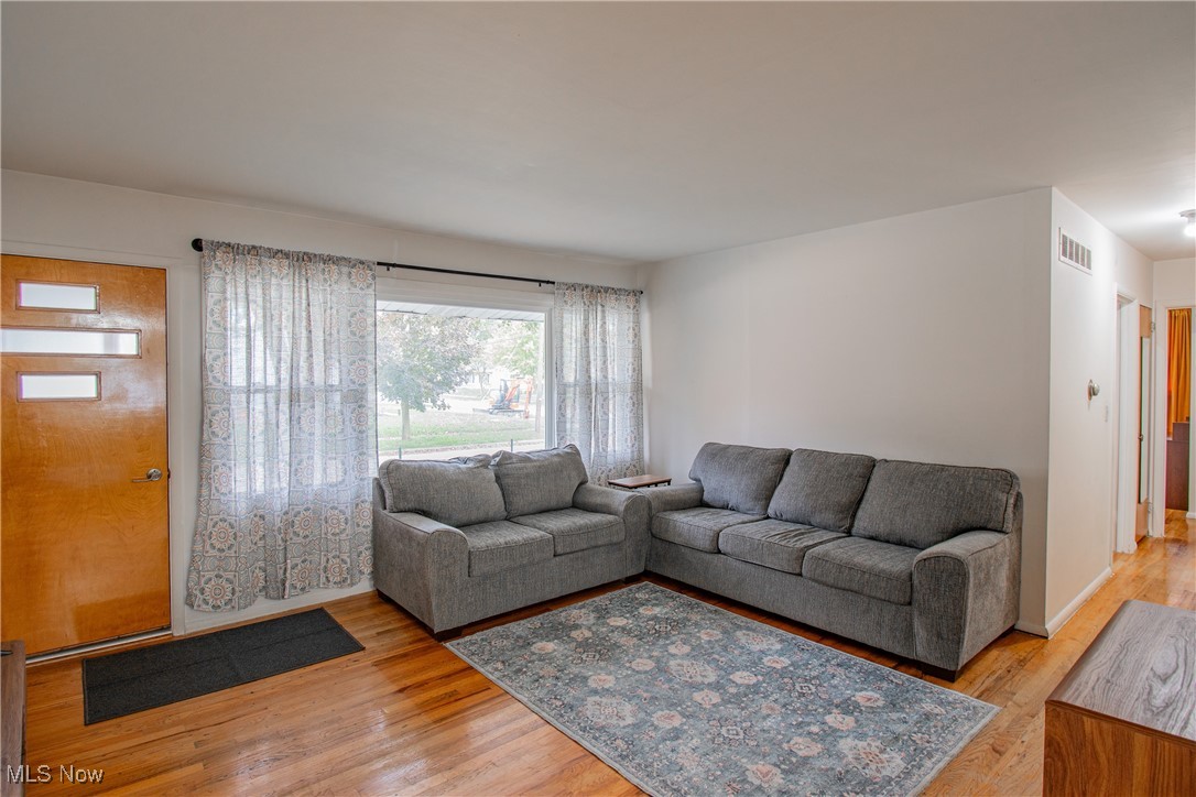 860 Sutherland Avenue Akron OH 44314