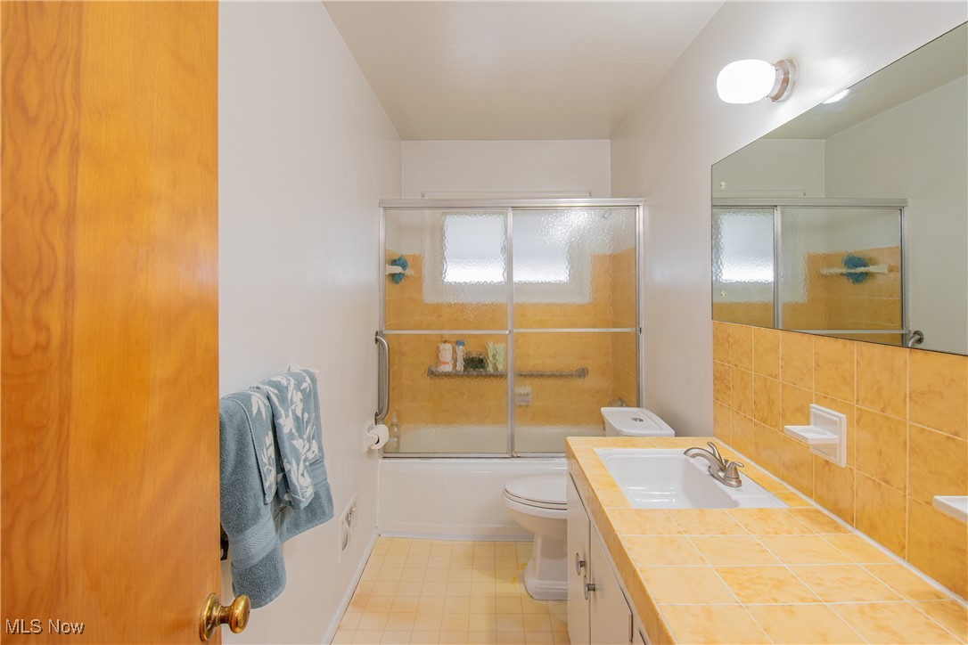 860 Sutherland Avenue Akron OH 44314