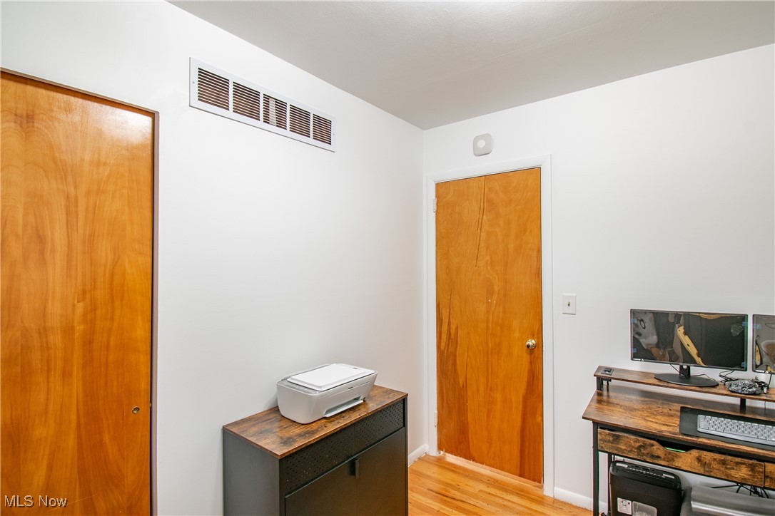 860 Sutherland Avenue Akron OH 44314