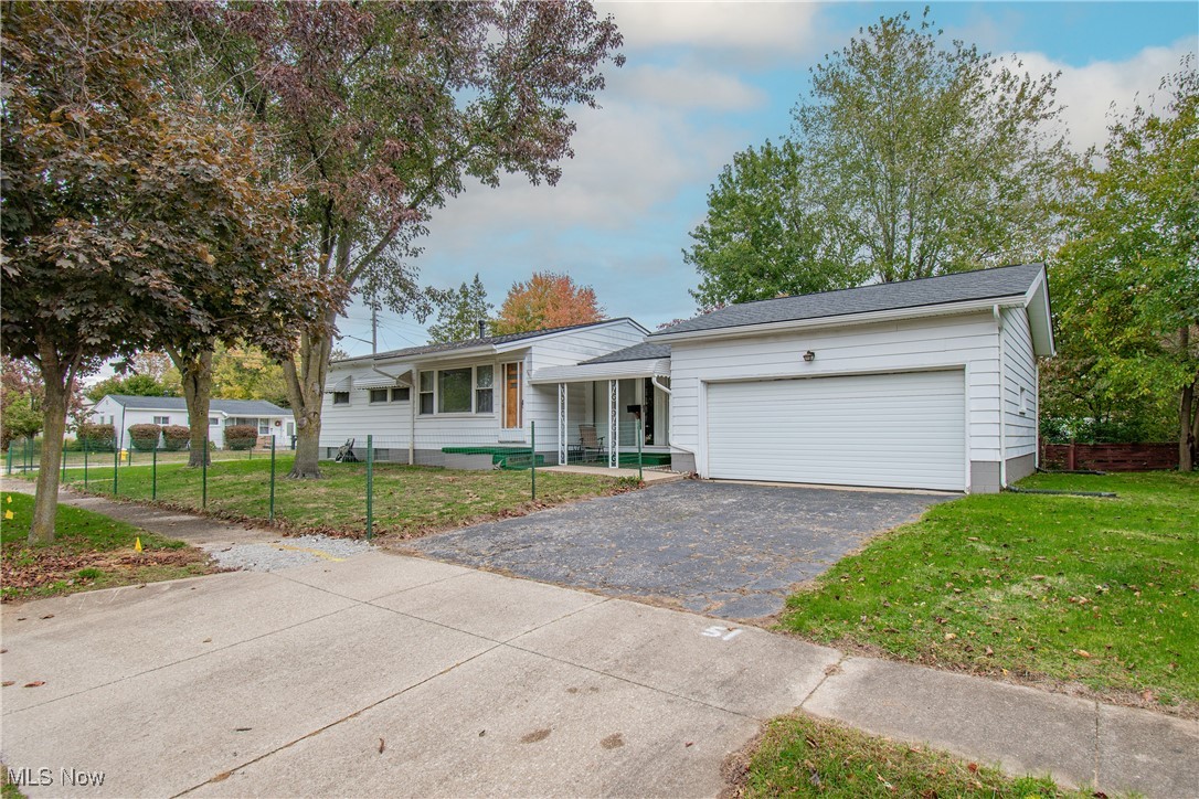 860 Sutherland Avenue Akron OH 44314