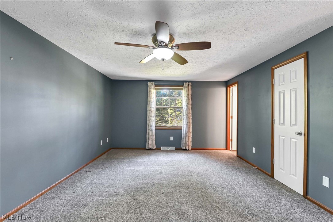 32372 Orchard Park Drive Avon Lake OH 44012