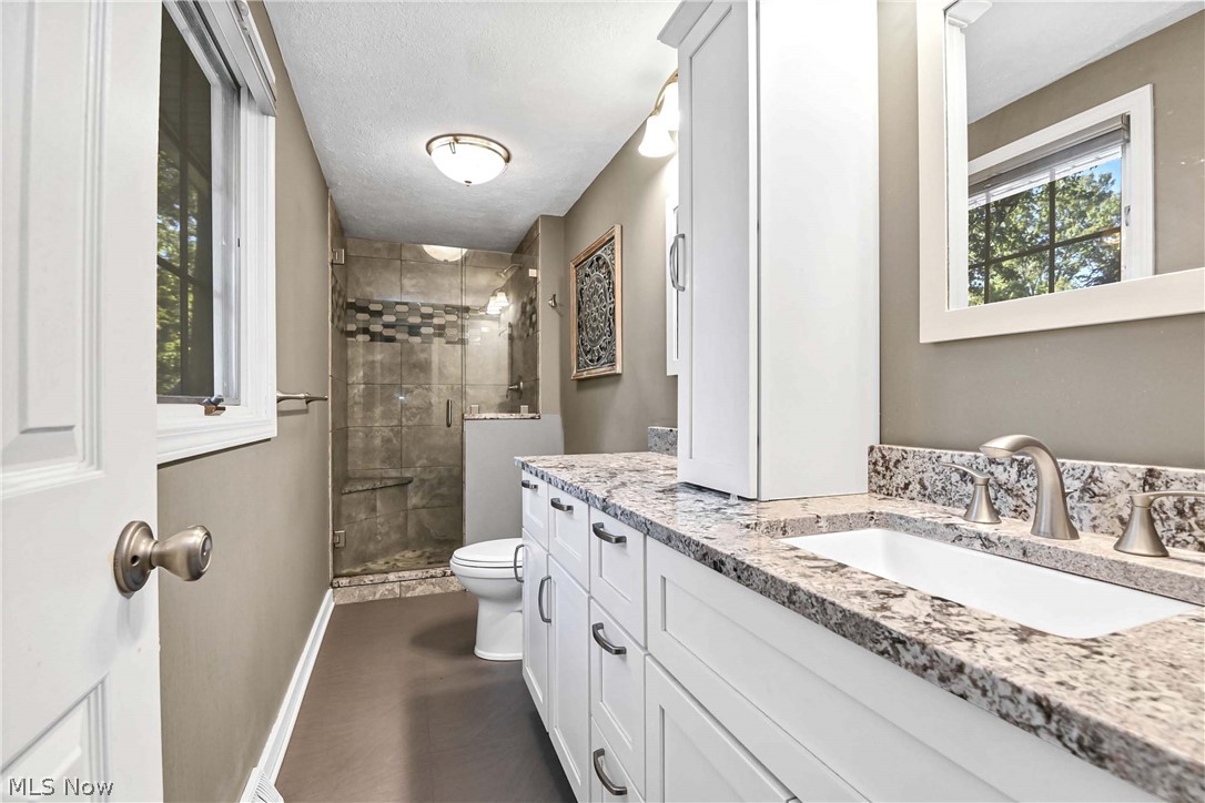 32372 Orchard Park Drive Avon Lake OH 44012