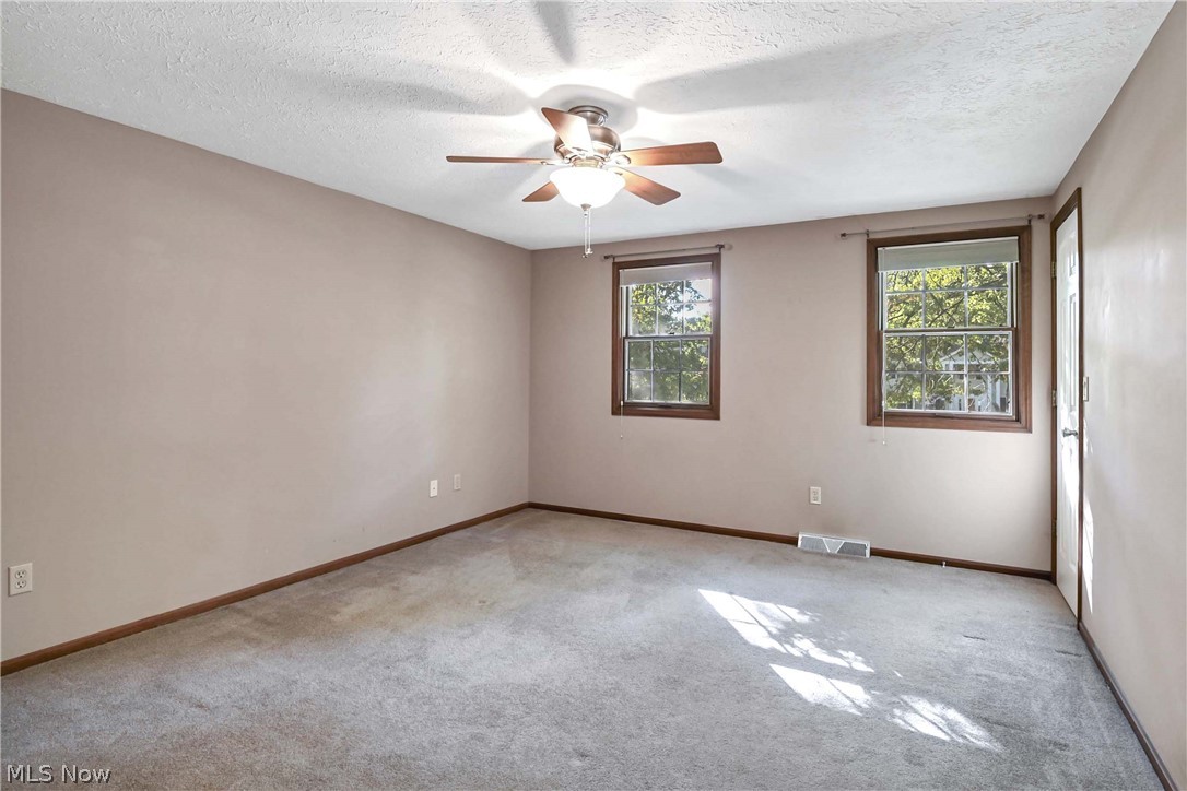 32372 Orchard Park Drive Avon Lake OH 44012