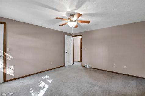 32372 Orchard Park Drive Avon Lake OH 44012