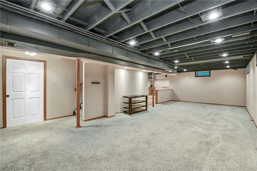 32372 Orchard Park Drive Avon Lake OH 44012