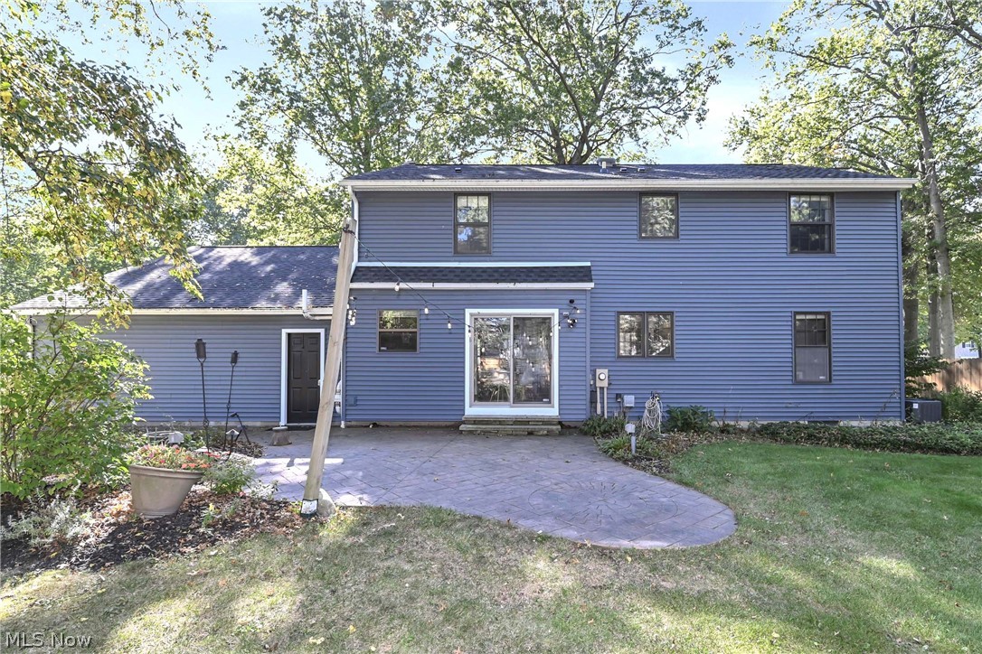 32372 Orchard Park Drive Avon Lake OH 44012