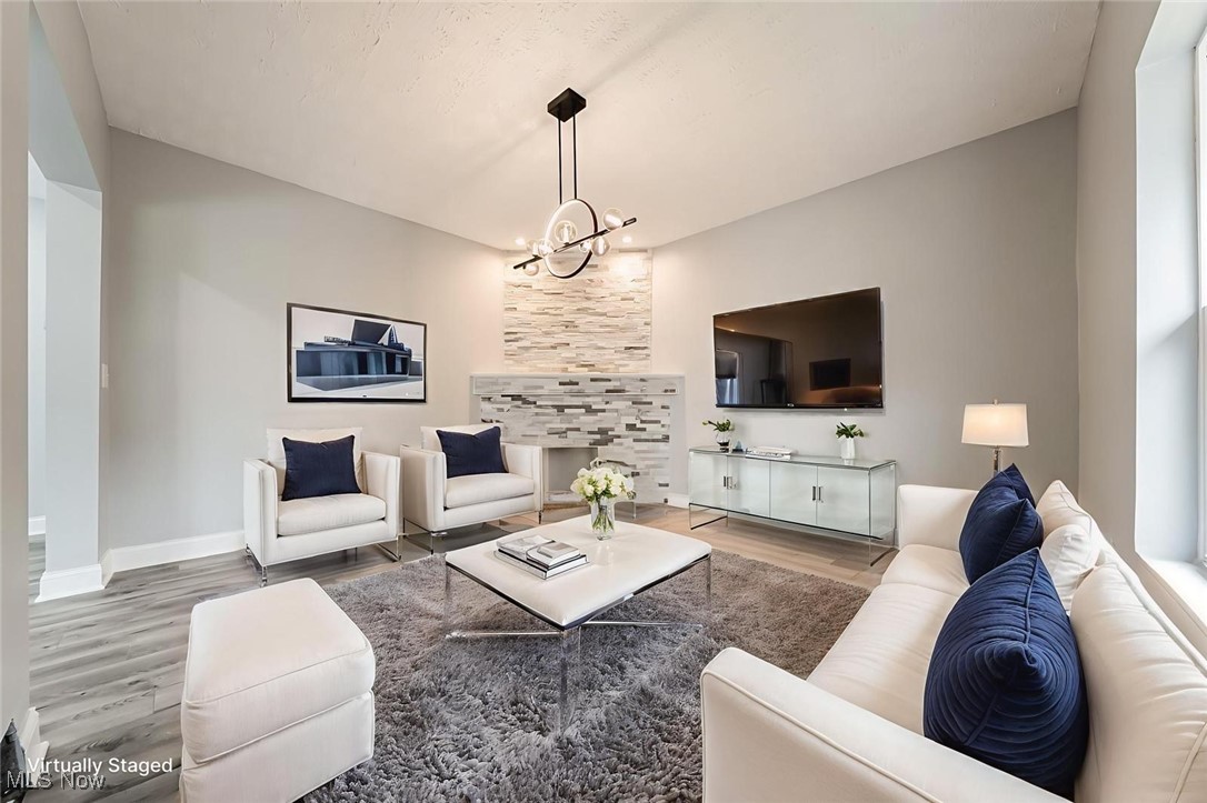 3305 W 97th Street Cleveland OH 44102