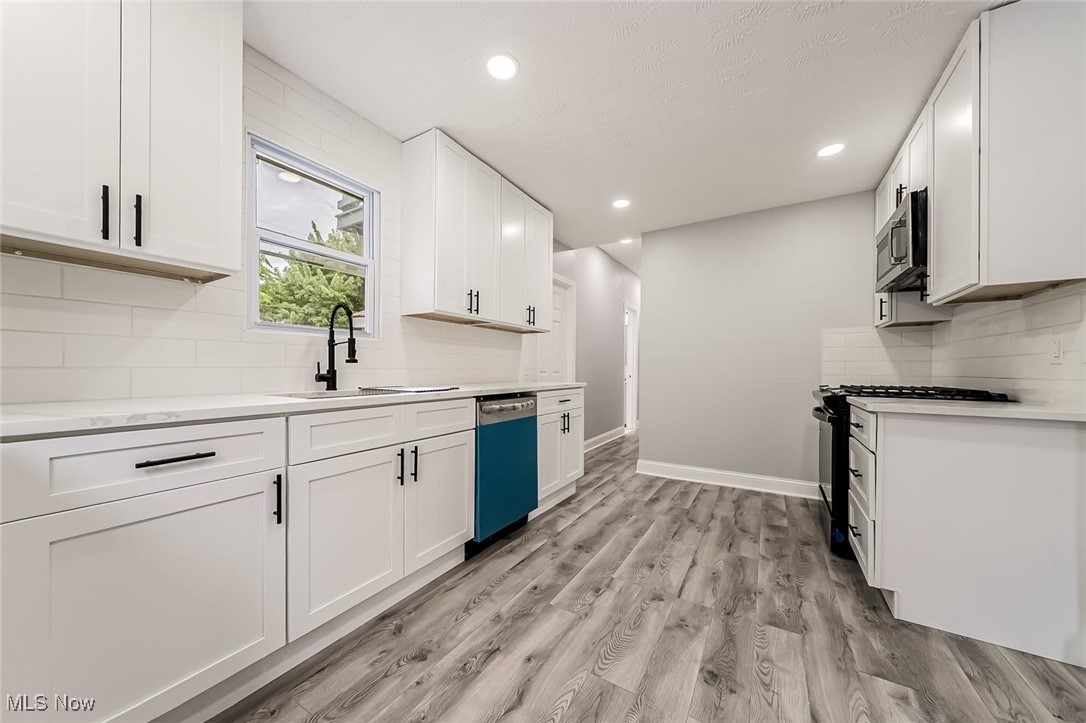 3305 W 97th Street Cleveland OH 44102