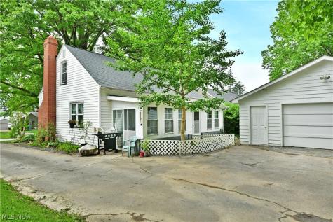 7435 Westview Drive Youngstown OH 44512