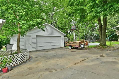 7435 Westview Drive Youngstown OH 44512
