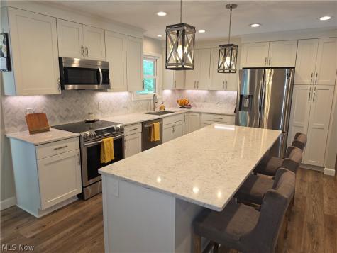 7631 White Pine Court Mentor OH 44060