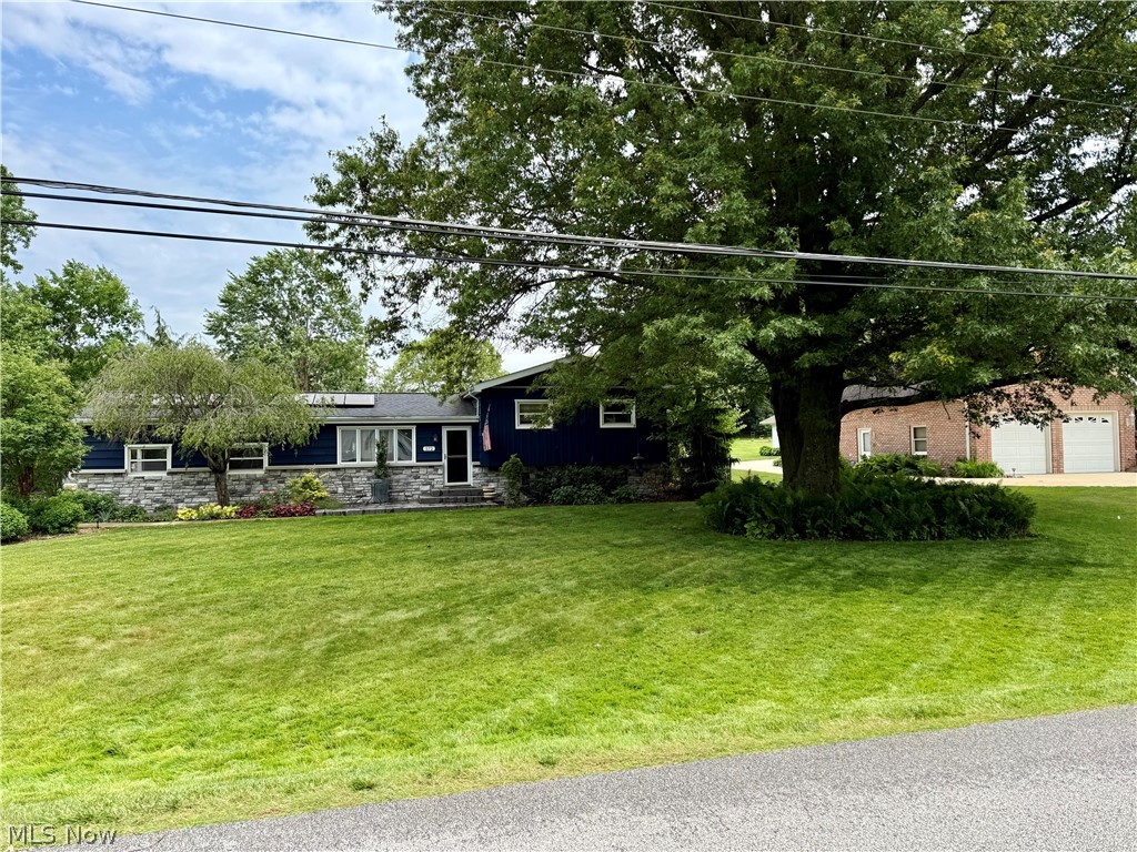 572 Hughes Drive Tallmadge OH 44278