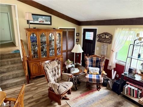 572 Hughes Drive Tallmadge OH 44278