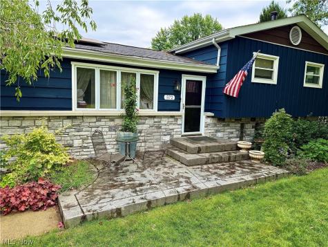 572 Hughes Drive Tallmadge OH 44278