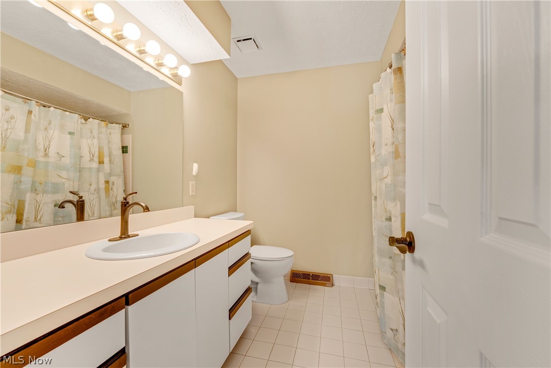 7660 Acorn Court Solon OH 44139
