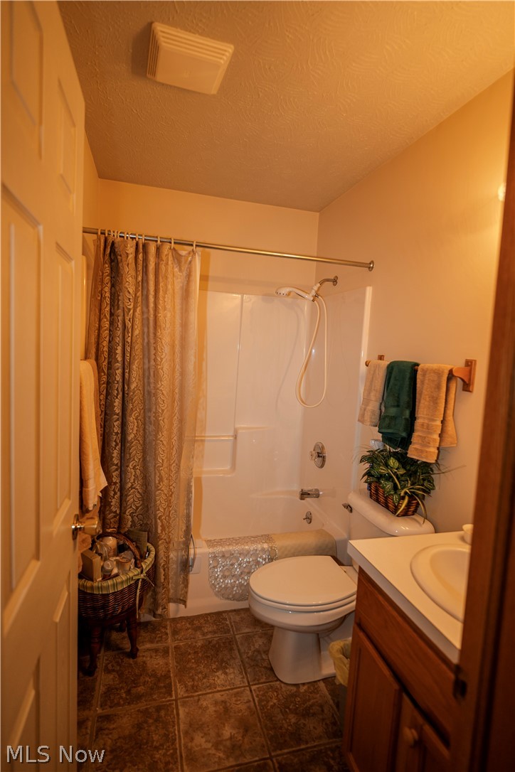 516 Walnut Street Conneaut OH 44030