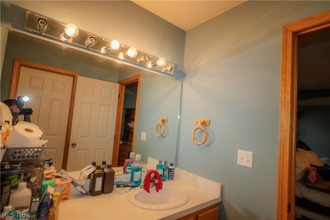 516 Walnut Street Conneaut OH 44030