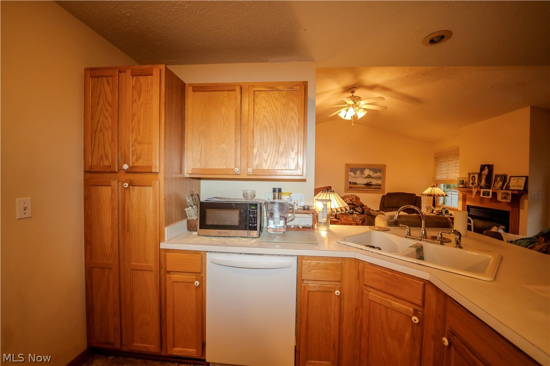516 Walnut Street Conneaut OH 44030
