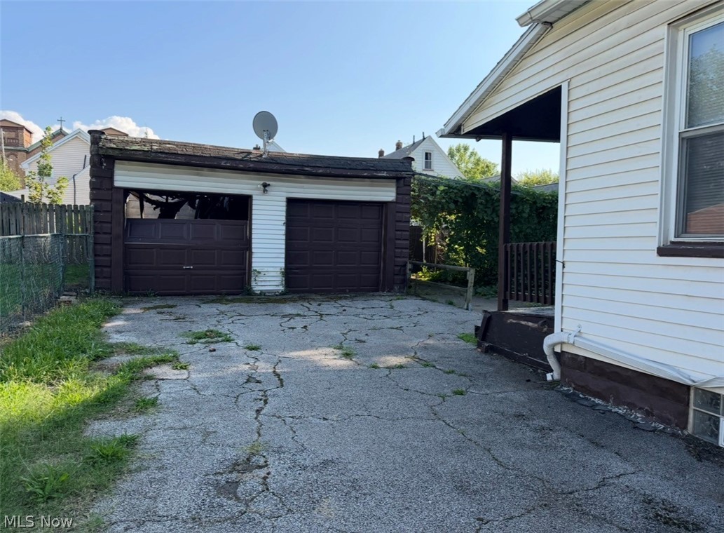 6700 Hosmer Avenue Cleveland OH 44105