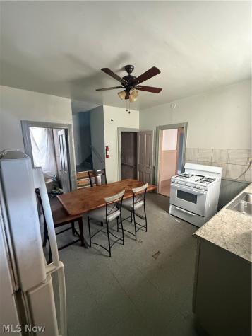 6700 Hosmer Avenue Cleveland OH 44105
