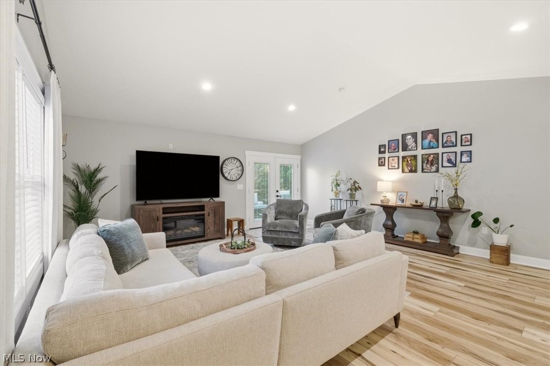 682 Grand Valley Drive Howard OH 43028