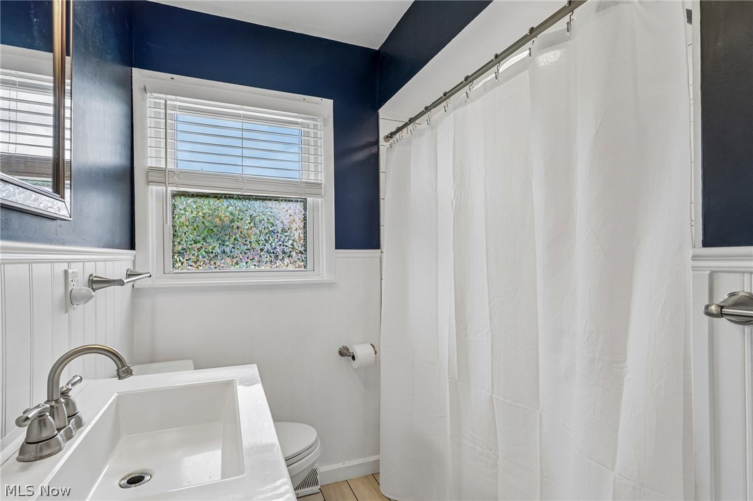 322 E Cassell Avenue Barberton OH 44203