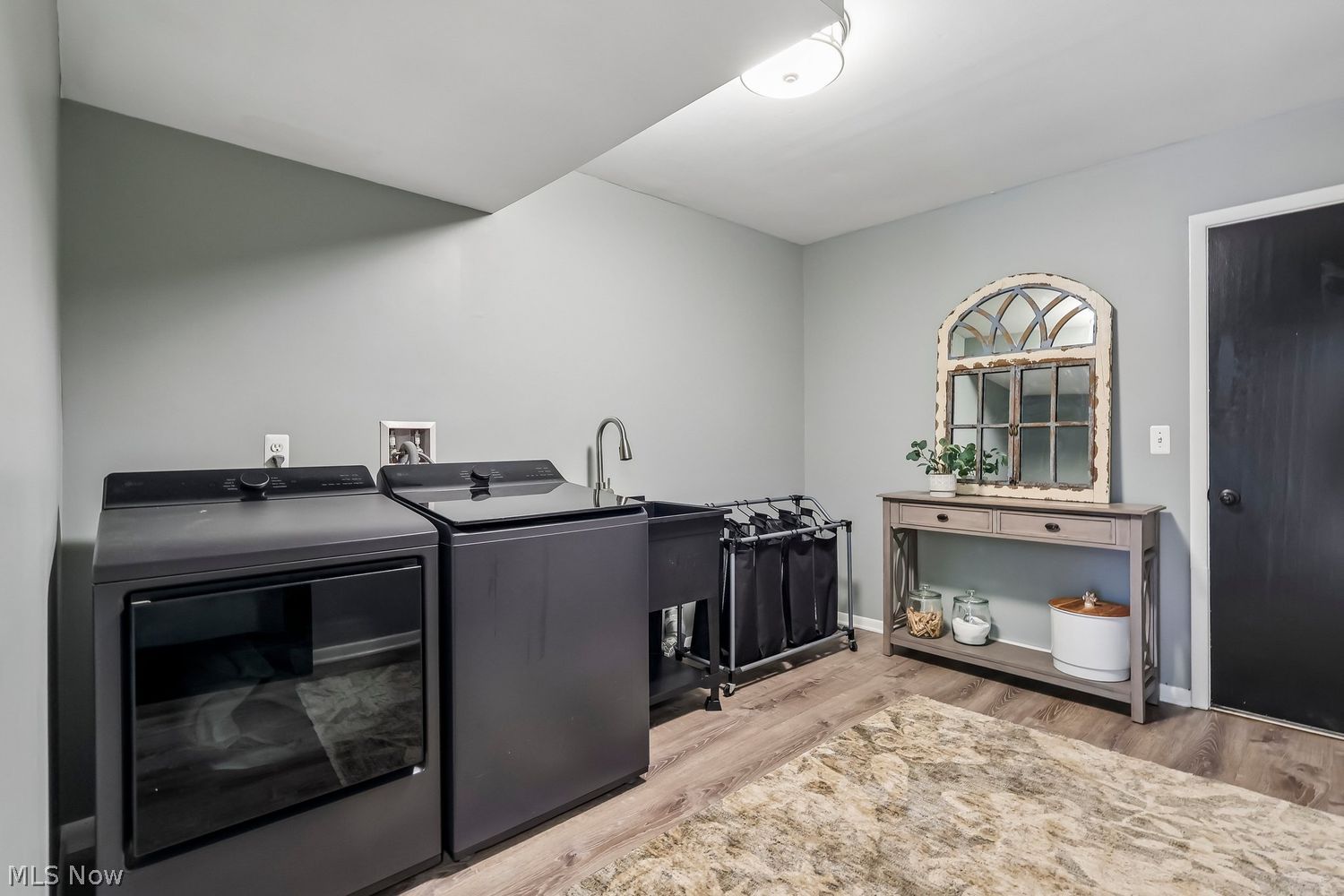 1617 Mendelssohn Drive Westlake OH 44145