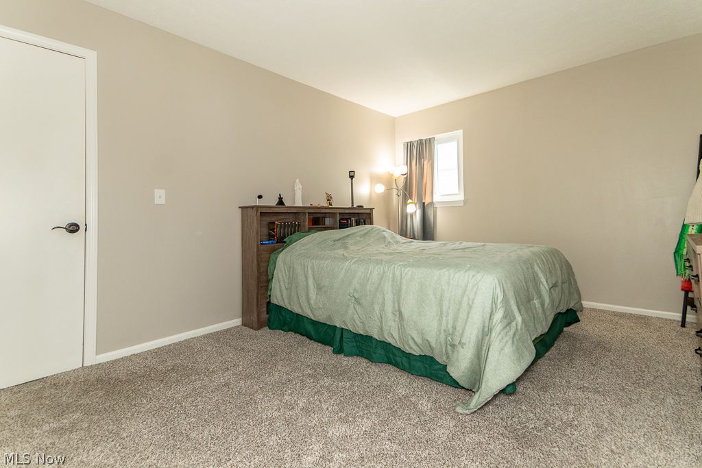 1588 Mapledale Road Wickliffe OH 44092