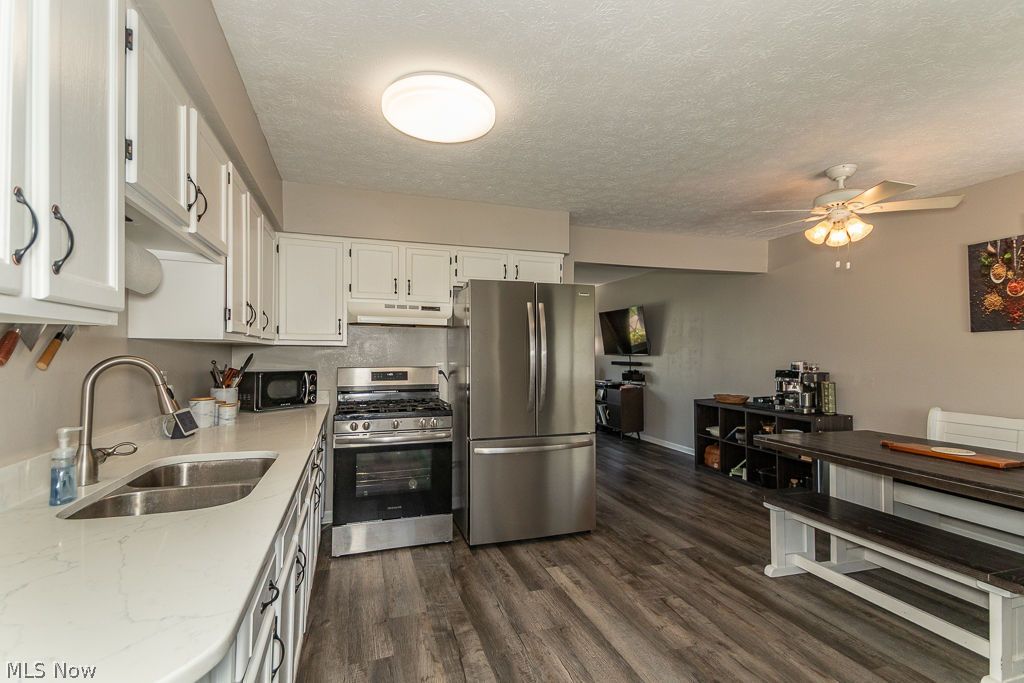 1588 Mapledale Road Wickliffe OH 44092
