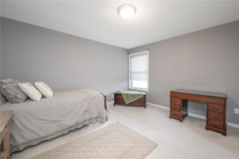 1233 Windward Lane Kent OH 44240