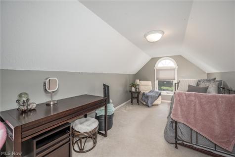 1233 Windward Lane Kent OH 44240