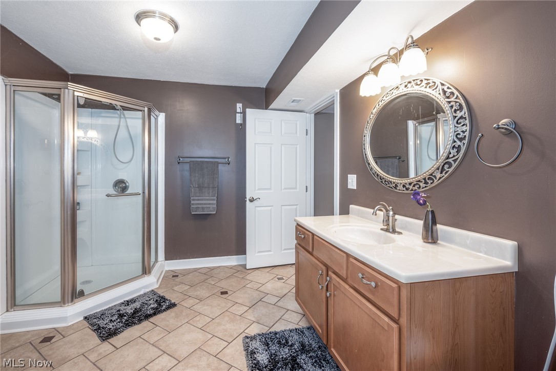 1233 Windward Lane Kent OH 44240
