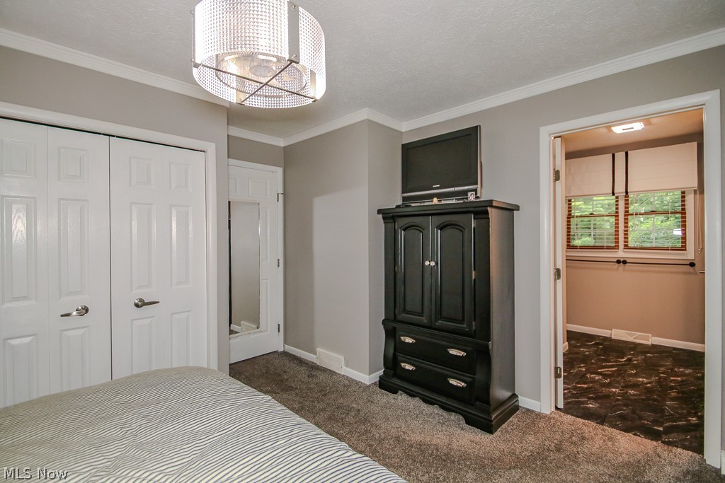 1966 Spring Grove Road Madison OH 44057