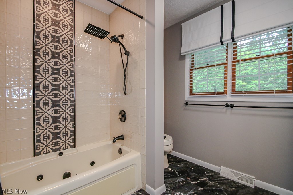 1966 Spring Grove Road Madison OH 44057