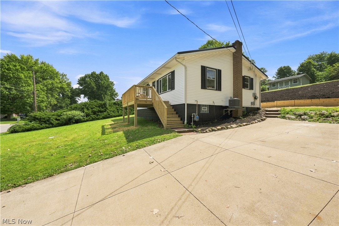 1990 Connect Road Norton OH 44203