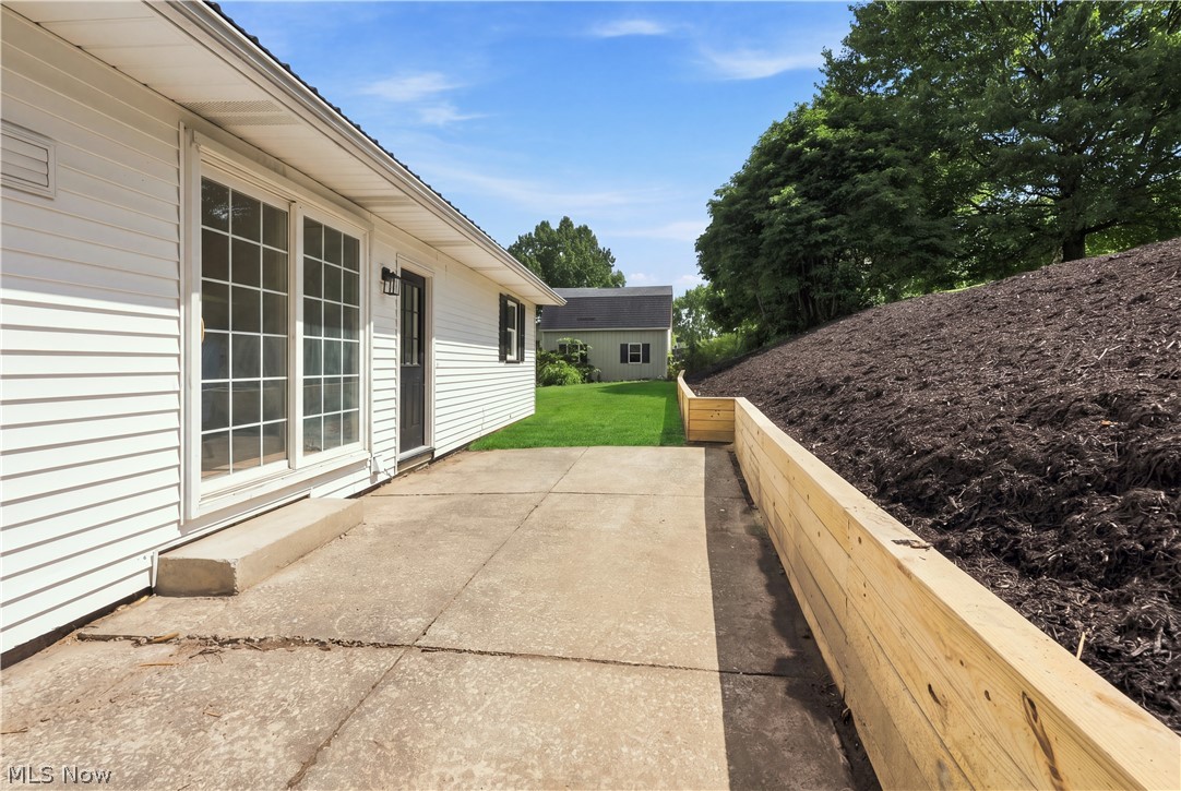 1990 Connect Road Norton OH 44203