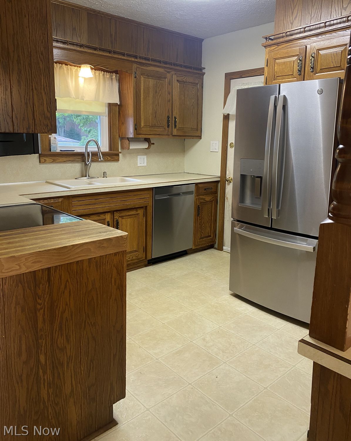 1229 Dover Avenue Dover OH 44622