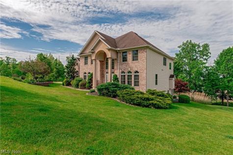 7635 Harley Hills Drive North Royalton OH 44133