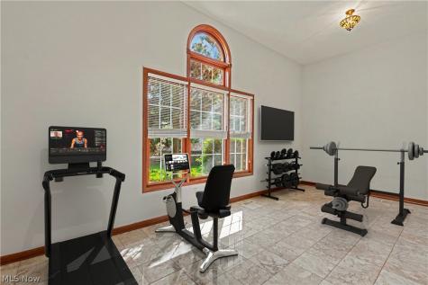 7635 Harley Hills Drive North Royalton OH 44133
