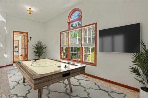 7635 Harley Hills Drive North Royalton OH 44133
