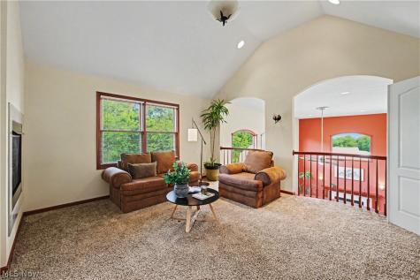 7635 Harley Hills Drive North Royalton OH 44133