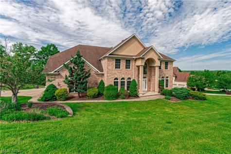 7635 Harley Hills Drive North Royalton OH 44133
