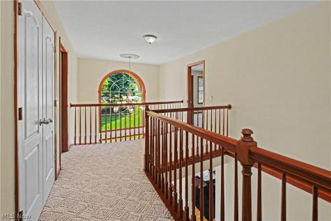 7635 Harley Hills Drive North Royalton OH 44133
