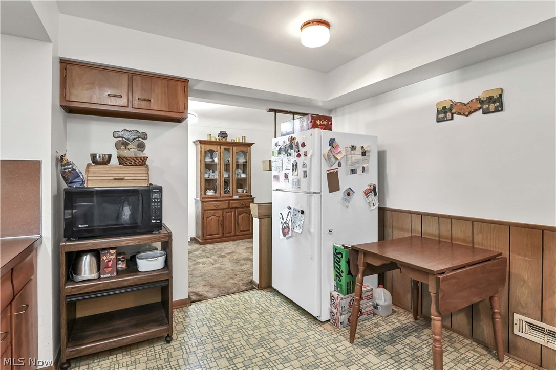6213 Nelwood Road Parma Heights OH 44130