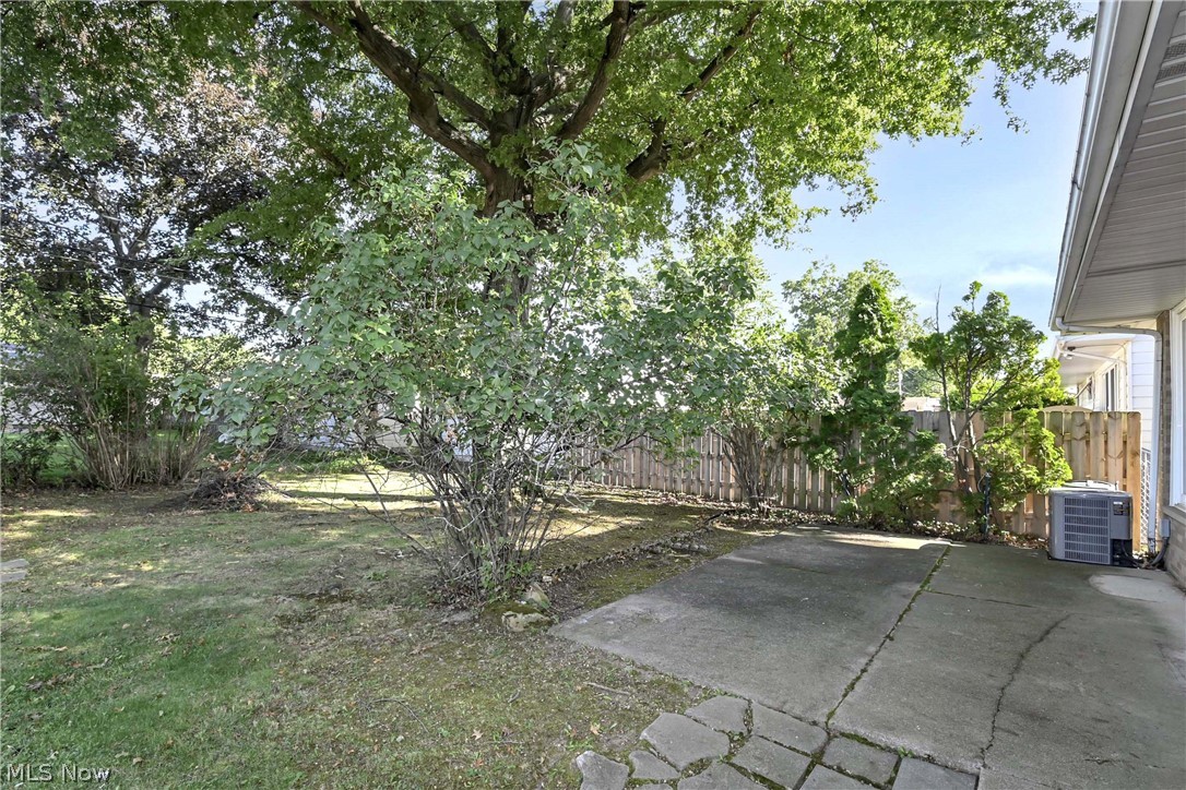 6213 Nelwood Road Parma Heights OH 44130